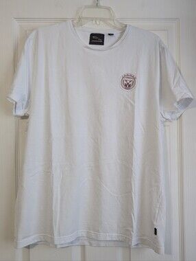 Jaguar Official Merchandise White Short Sleeve Tee with Chest Logo Size XL
